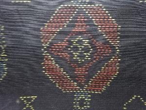 アンティーク　変わり格子に幾何学模様織出し本場泥大島紬着物